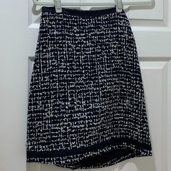 Ann Taylor Dresses & Skirts - Ann Taylor Tweed Pencil Skirt